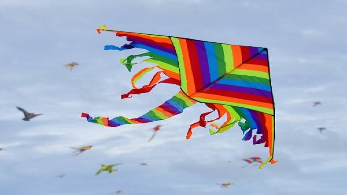 Independence Day 2021 पहली बार पतंग कब और कहां उड़ाई गई, जानिए इसकी कहानी Independence Day