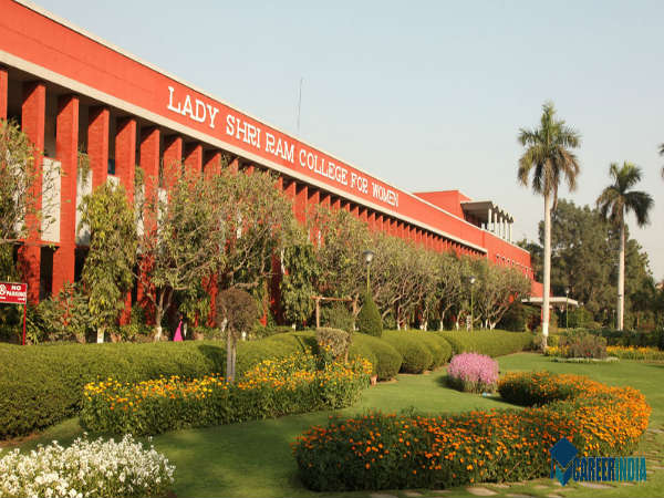 1.लेडी श्रीराम कॉलेज फॉर बूमन, साउथ दिल्ली