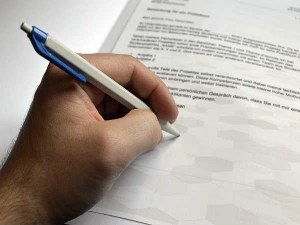 Cover Letter: कवर लेटर लिखते समय रखें इन 6 बातों का ध्यान, जानिए जरूरी टिप्स Cover Letter: कवर लेटर लिखते समय रखें इन 6 बातों का ध्यान, जानिए जरूरी टिप्स