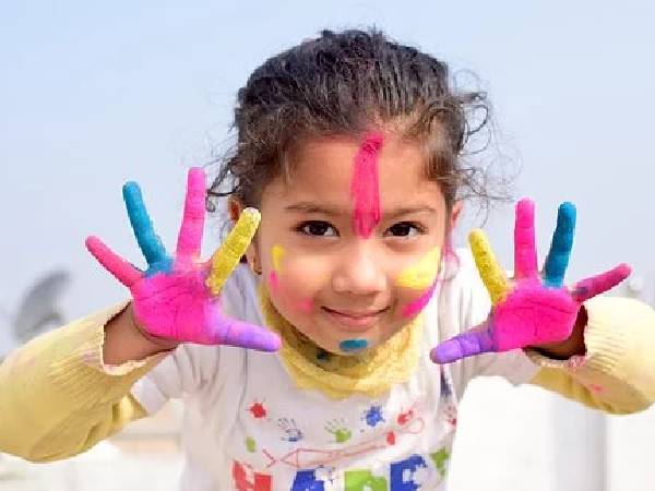 होली निबंध / Holi Essay