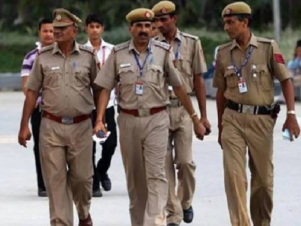 CSBC Recruitment 2020: बिहार कांस्टेबल भर्ती के लिए आवेदन की अंतिम तिथि आज, जानें पूरी डिटेल CSBC Recruitment 2020: बिहार कांस्टेबल भर्ती के लिए आवेदन की अंतिम तिथि आज, जानें पूरी डिटेल
