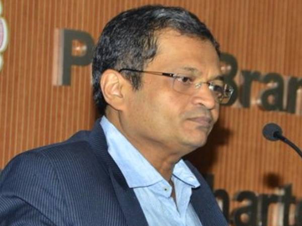 ICAI CA Exam 2021: छात्रों को देना होगा हस्ताक्षरित सहमति फॉर्म, बुखार वाले नहीं देंगे परीक्षा ICAI CA Exam 2021: छात्रों को देना होगा हस्ताक्षरित सहमति फॉर्म, बुखार वाले नहीं देंगे परीक्षा