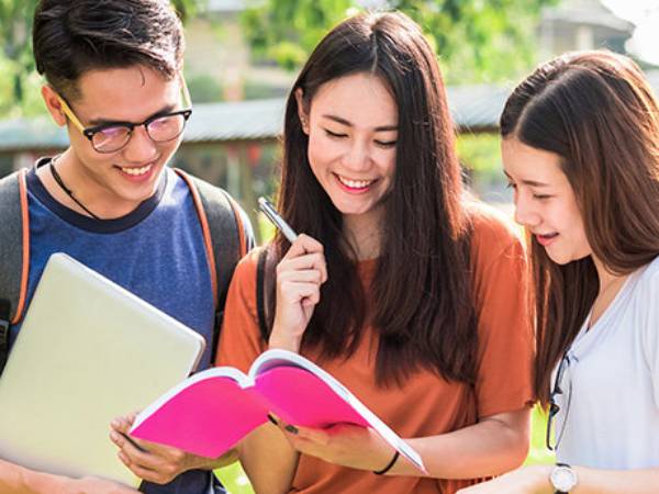 IIM Nagpur PG Courses: आईआईएम नागपुर ने शुरू किए चार नए पीजी प्रोग्राम, शिक्षार्थी के करियर को मिलेग IIM Nagpur PG Courses: आईआईएम नागपुर ने शुरू किए चार नए पीजी प्रोग्राम, शिक्षार्थी के करियर को मिलेग