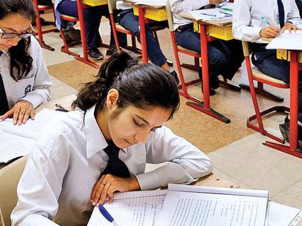 CG Board Exam 2022 News सीजी बोर्ड 10वीं 12वीं परीक्षा 2022 अपने स्कूल में देंगे छात्र CG Board Exam 2022 News सीजी बोर्ड 10वीं 12वीं परीक्षा 2022 अपने स्कूल में देंगे छात्र