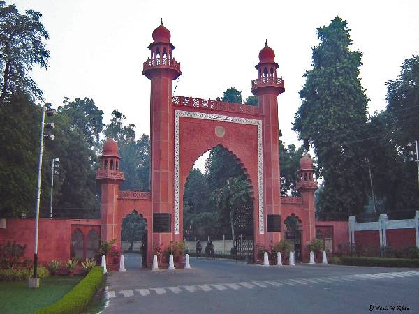 अलीगढ़ मुस्लिम यूनिवर्सिटी, उत्तर प्रदेश