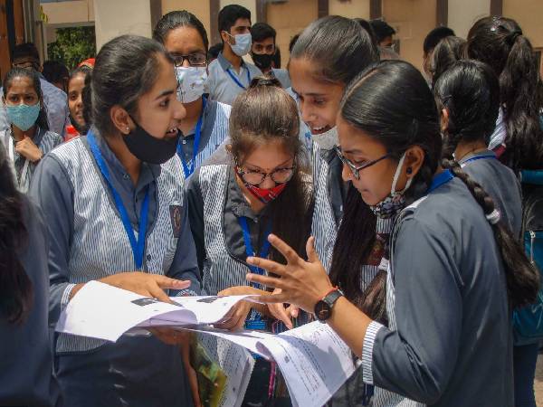सीबीएसई 10वीं रिजल्ट 2022: 21 लाख छात्रों परीक्षा में हुए शामिल