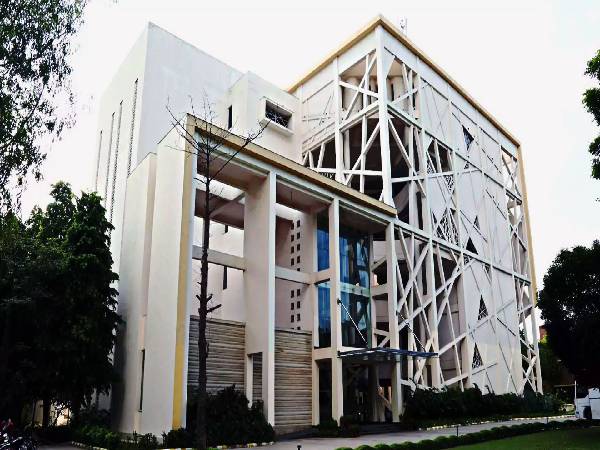 इंस्टिट्यूट ऑफ मैनेजमेंट टेक्नोलॉजी गाजियाबाद