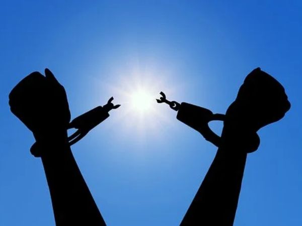 स्वतंत्रता कितने प्रकार की होती है? स्वतंत्रता कितने प्रकार की होती है?