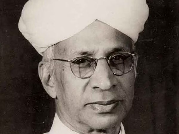 7. सोवियत संघ और यूनेस्को के साथ उनका प्रयास