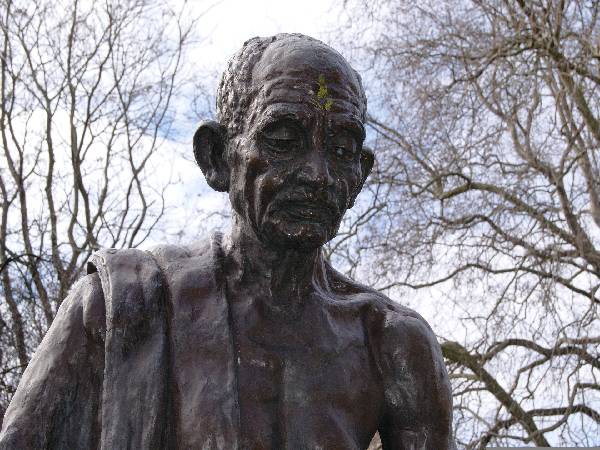 Gandhi Jayanti Shayari 2022: गांधी जयंती पर टॉप 15 शायरी से सजायें व्हाट्सएप Gandhi Jayanti Shayari 2022: गांधी जयंती पर टॉप 15 शायरी से सजायें व्हाट्सएप