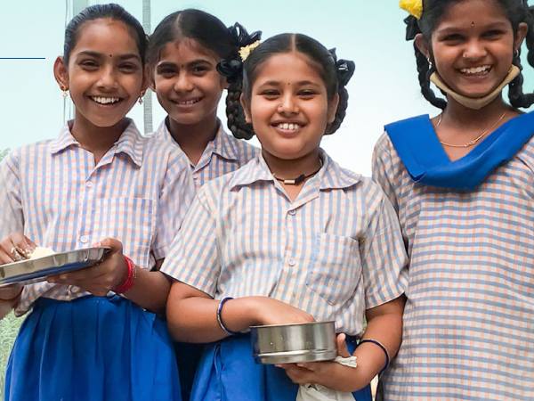 MPI Report 2022: भारत में 15 साल में 41.5 करोड़ लोग गरीबी से बाहर MPI Report 2022: भारत में 15 साल में 41.5 करोड़ लोग गरीबी से बाहर