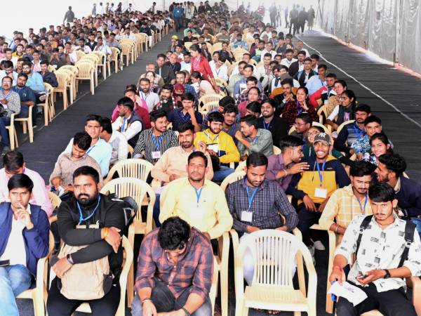 पॉलिटेक्निक परीक्षा की तैयारी कैसे करें, जानिए पूरी डिटेल पॉलिटेक्निक परीक्षा की तैयारी कैसे करें, जानिए पूरी डिटेल