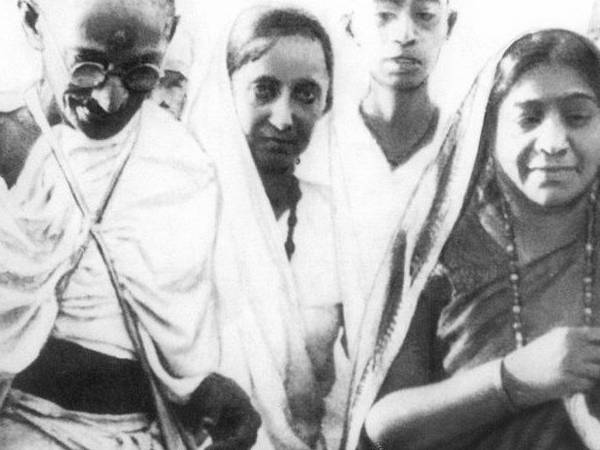 Explainer- धरसाना हमला: ब्रिटिश सरकार के ख़िलाफ़ अहिंसक आंदोलन और सत्याग्रह Explainer- धरसाना हमला: ब्रिटिश सरकार के ख़िलाफ़ अहिंसक आंदोलन और सत्याग्रह